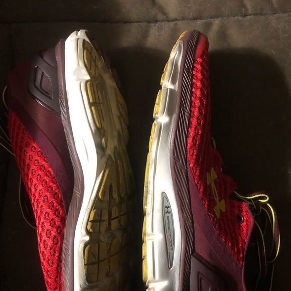 Steve Madden slips on sneakers - Picture 2 of 2